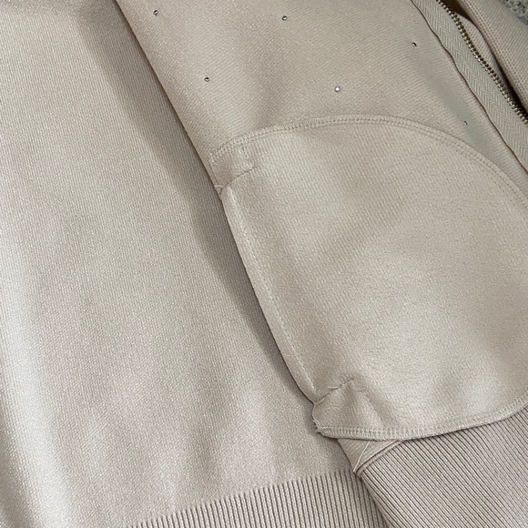 Sioni Light Beige Bomber Jacket Sweater with Metallic Details - Picture 9 of 15